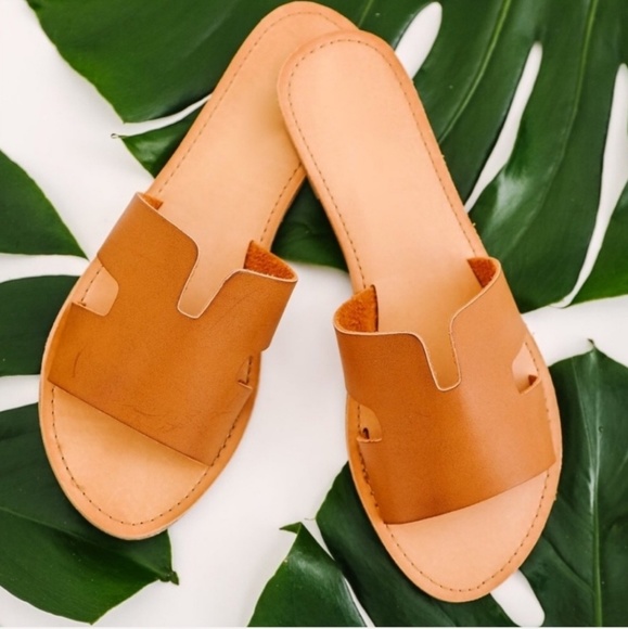 Qupid Shoes - vegan faux leather sandals